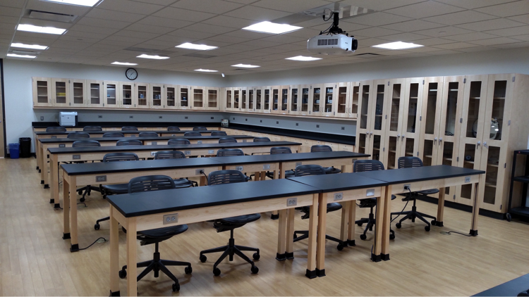 College Physics Lab Client Spotlight on “Waubonsee Community College”