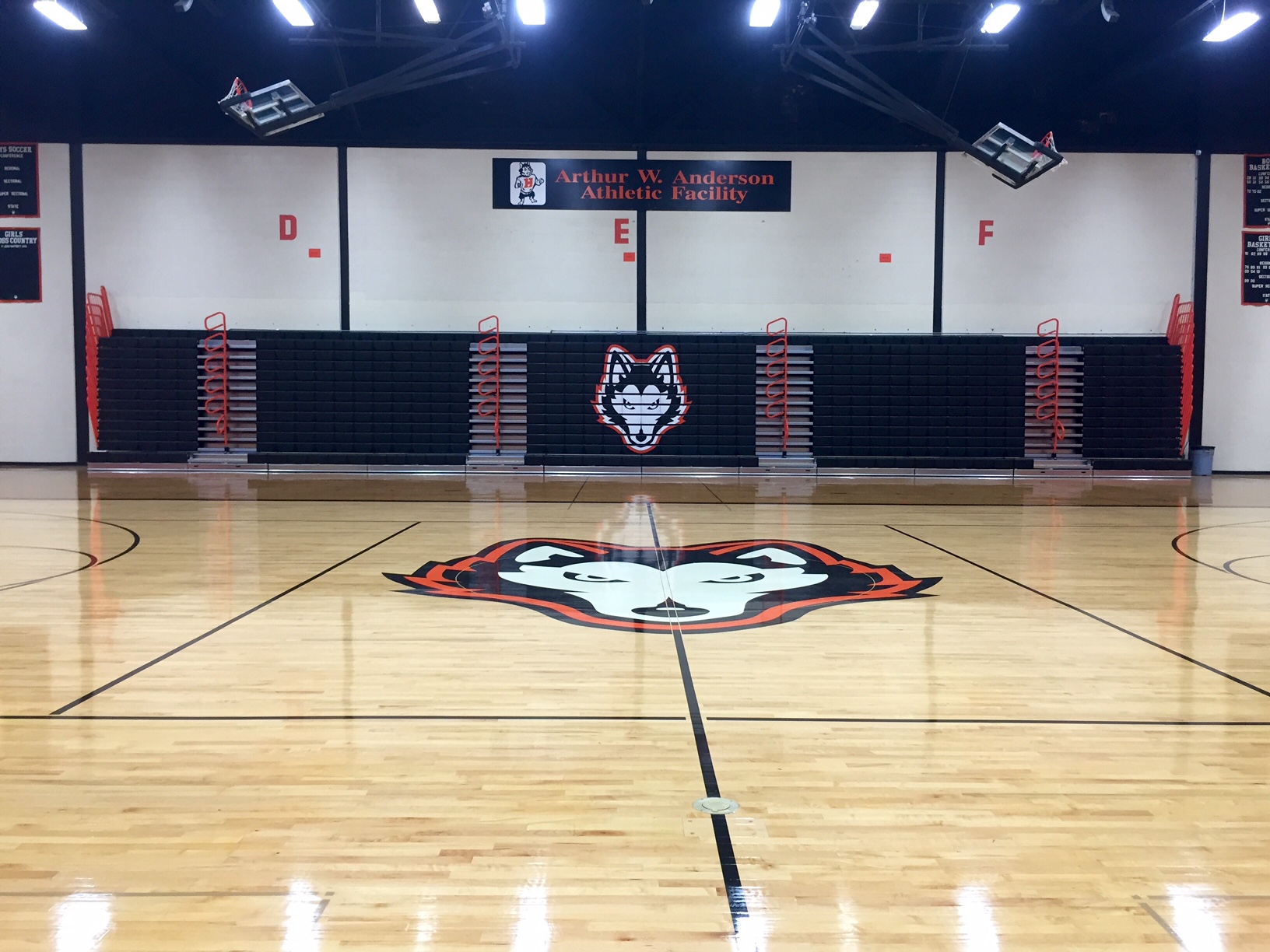 What Are the Benefits of Recessed Bleachers?
